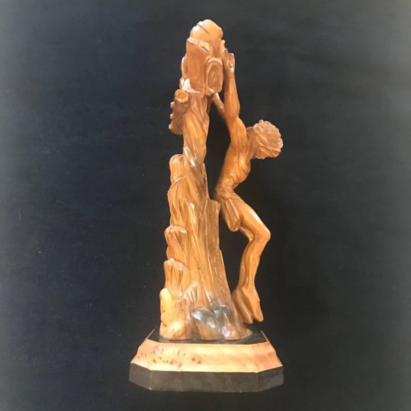 Jesus on Crucifix Cross Hand Carved Olive Wood Standing Catholic Italy - Picture 5 of 10